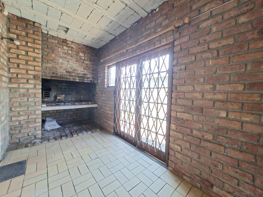 3 Bedroom Property for Sale in Kleinmond Western Cape